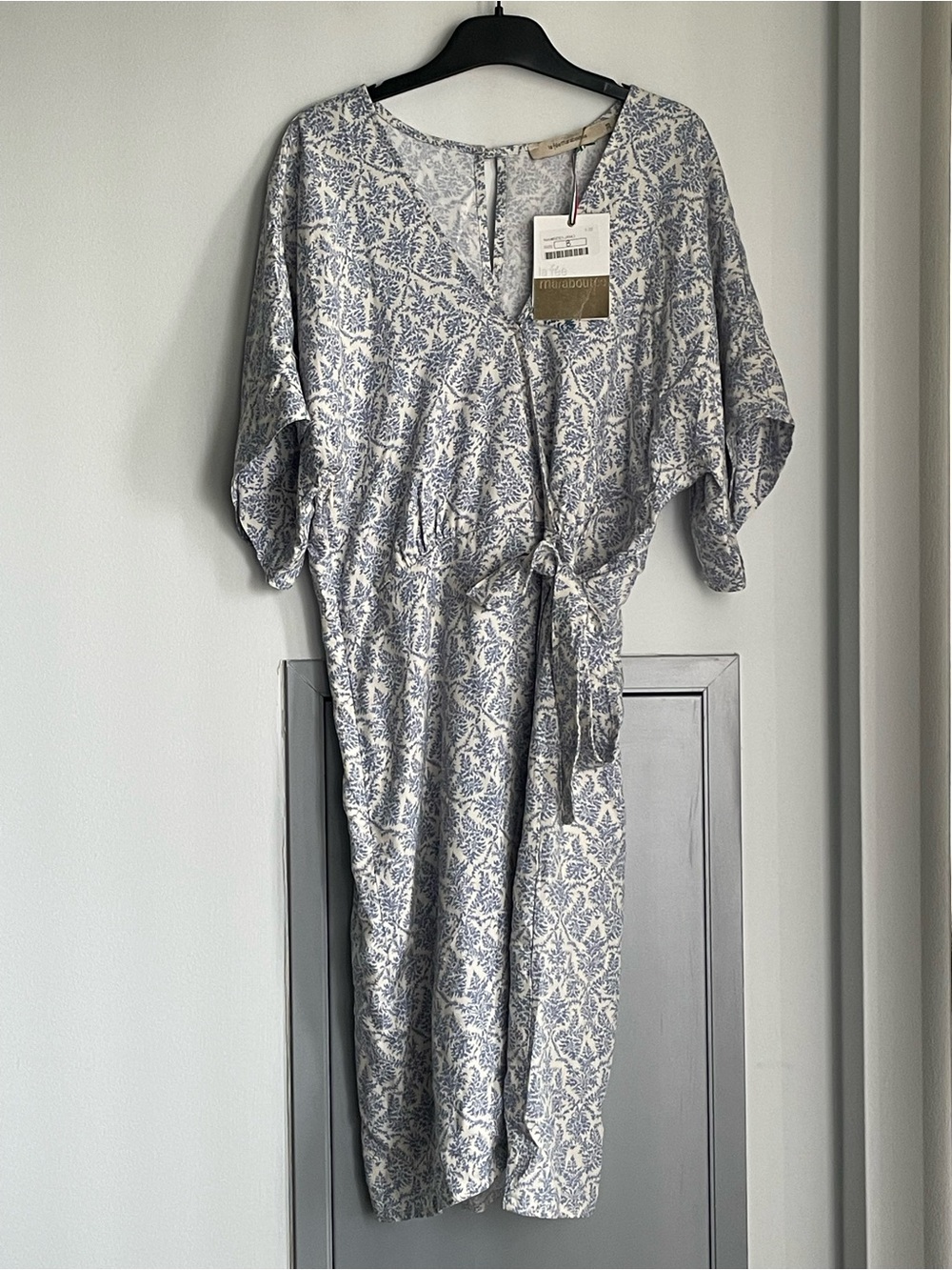 LA FÉE MARABOUTÉE Blue Floral Print V-Neck Dress